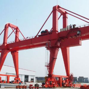 通用吊鉤門式起重機(jī)